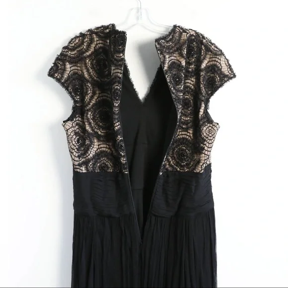 Tadashi Shoji evening dress black gown upscale chic maxi long event gala lace 16 - Picture 8 of 8